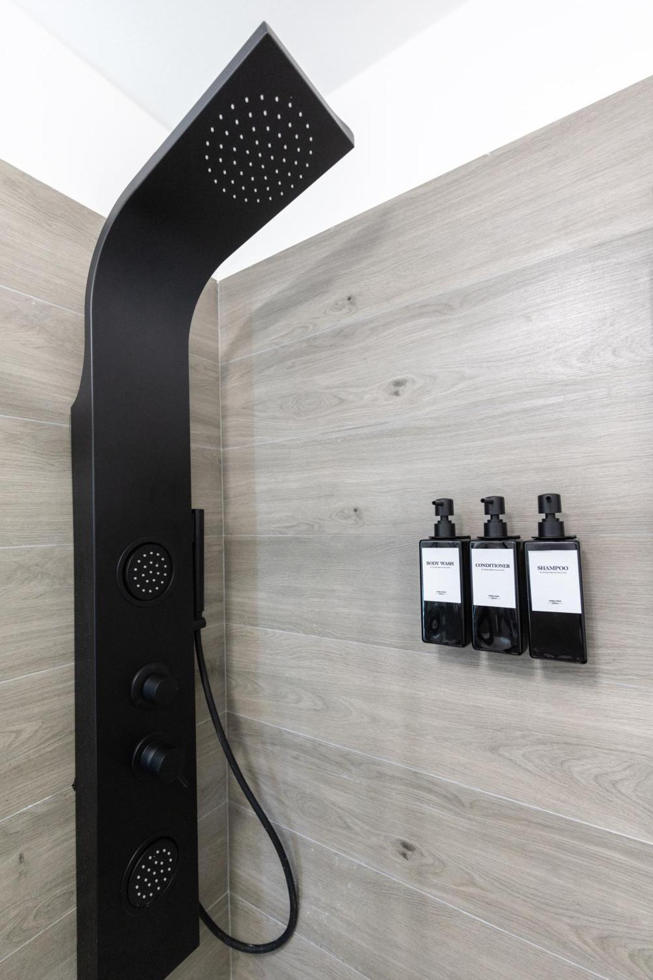 Urban Chic Luxury Suite Apartments ローマ エクステリア 写真