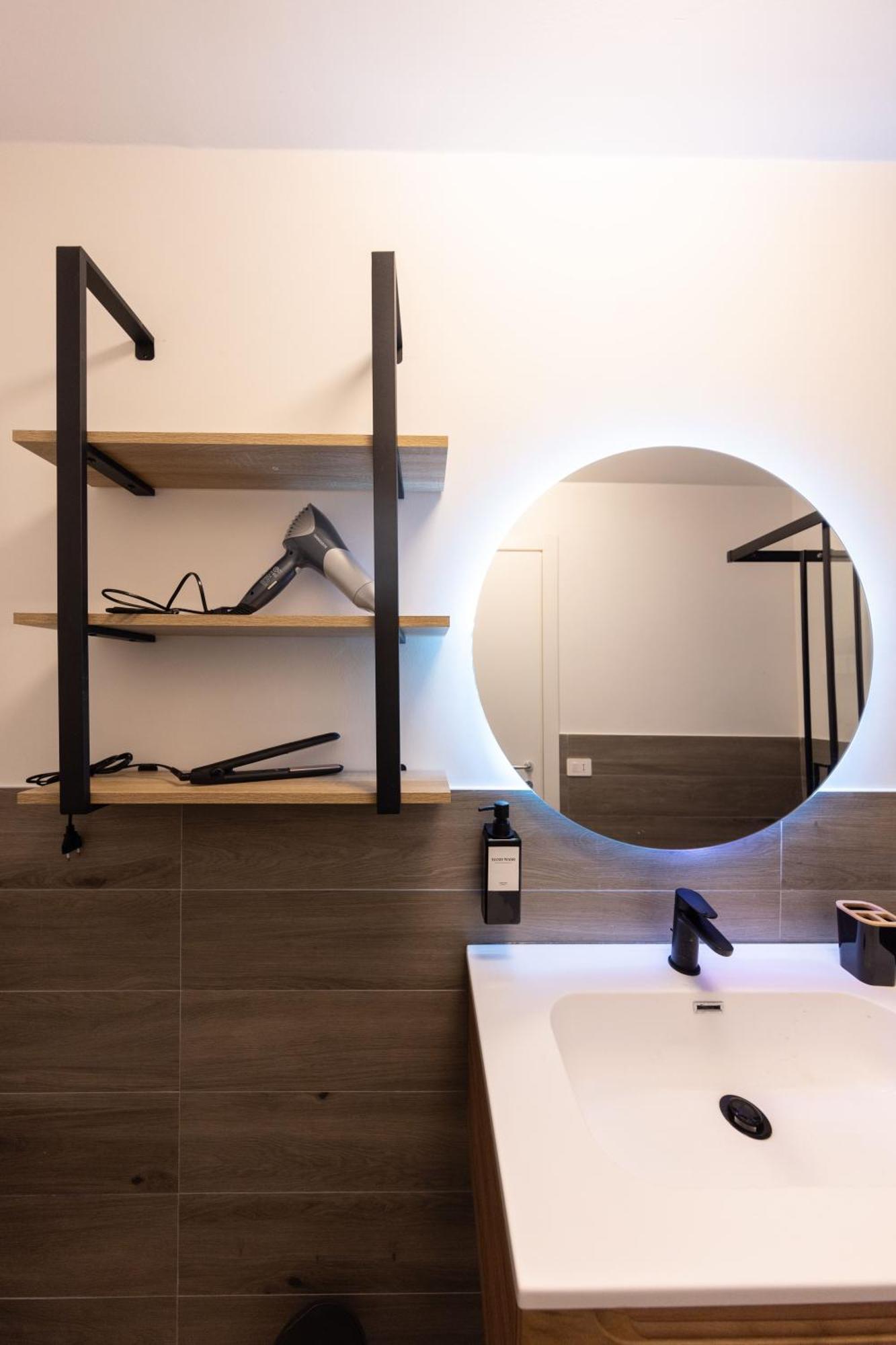 Urban Chic Luxury Suite Apartments ローマ エクステリア 写真