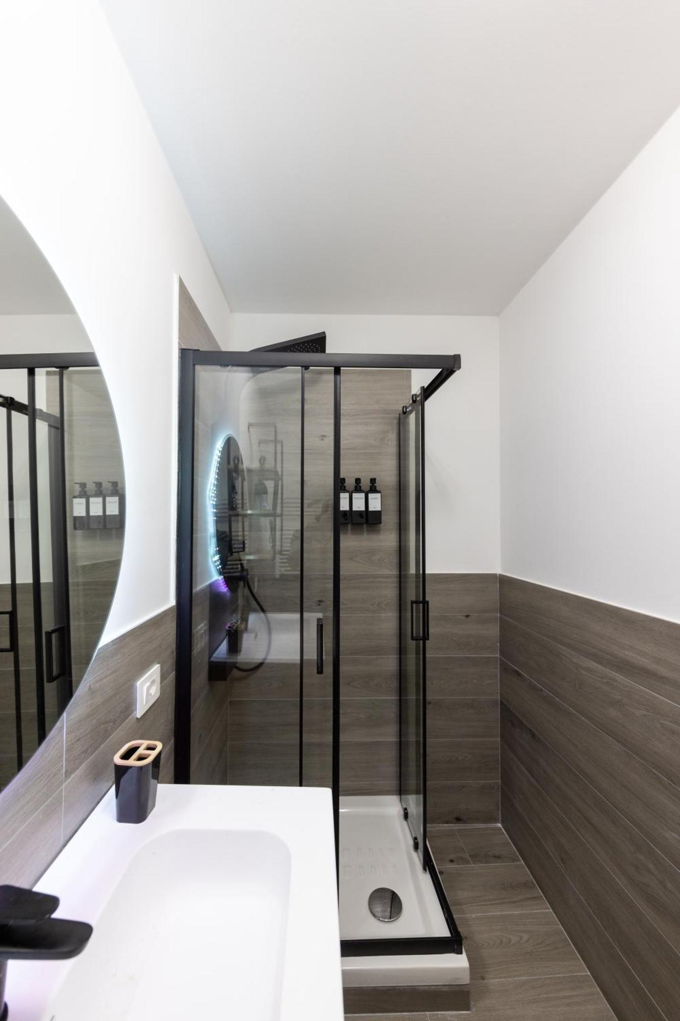 Urban Chic Luxury Suite Apartments ローマ エクステリア 写真